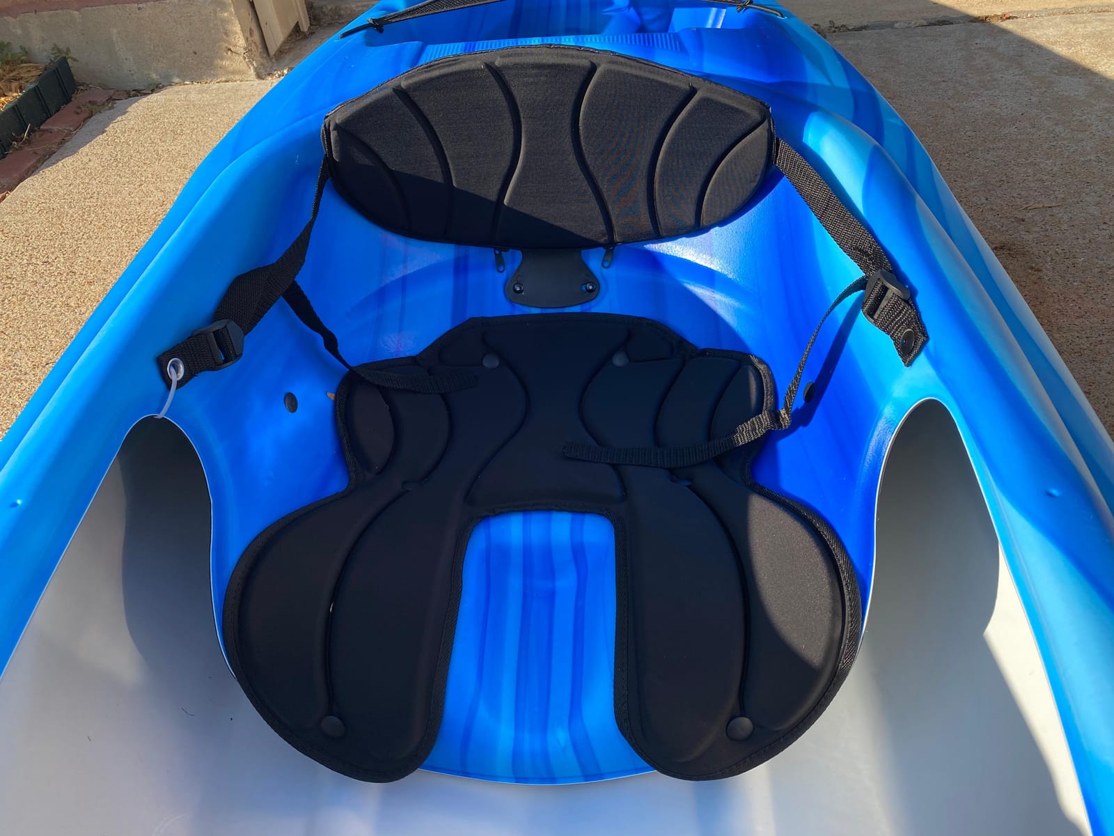 Pelican Argo 100X - Recreational Sit in Kayak - Lightweight Patented Ram-X™ Material - Ergoform™ Seating System - 10 ft customer photo 2