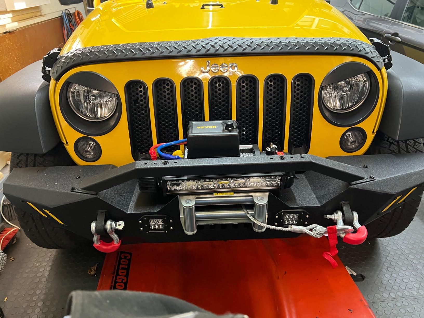 VEVOR Electric Winch 12000 lbs 12V DC Truck Winch 0.36in x 85ft Steel Cable customer photo 1