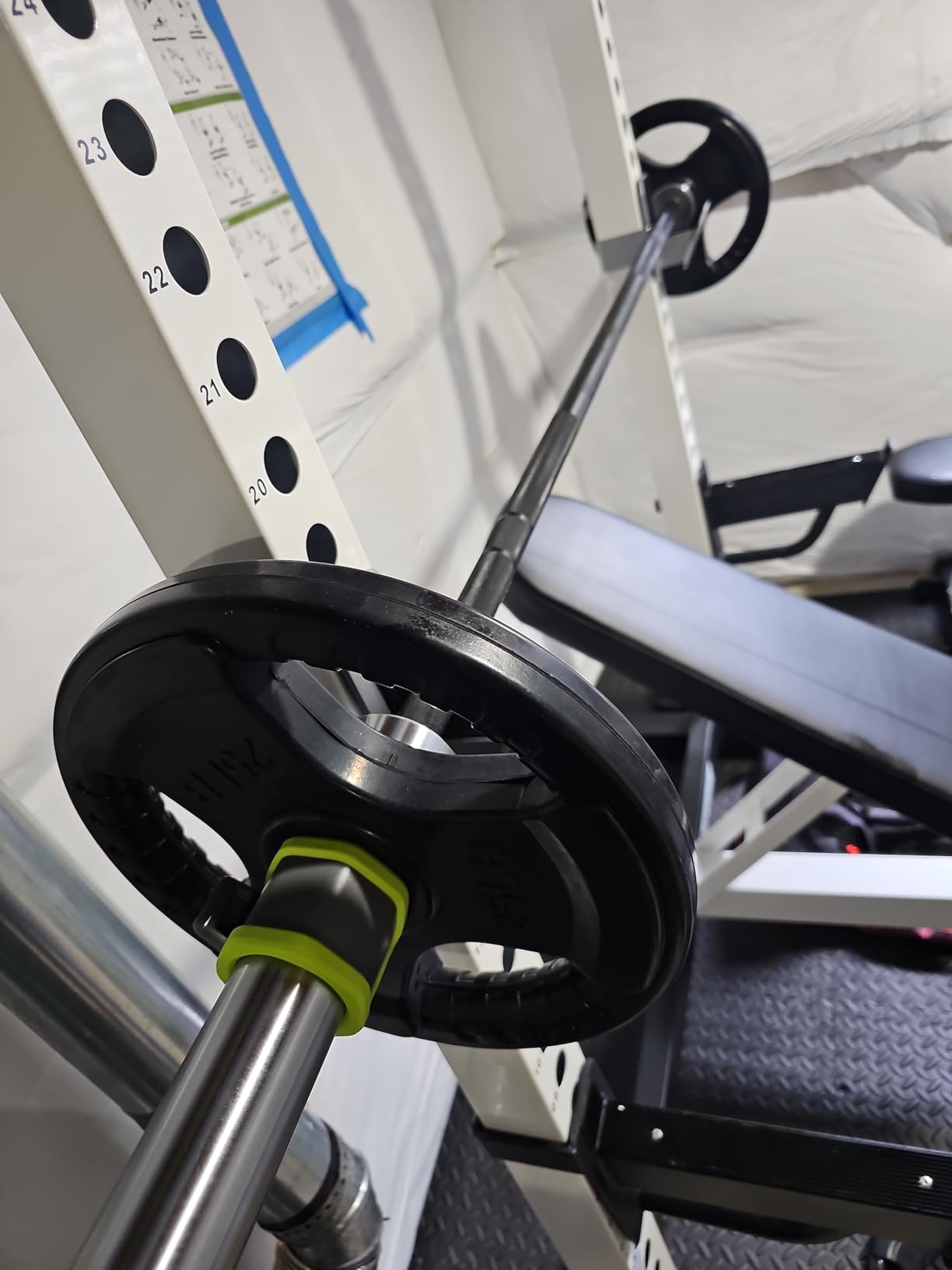 7FT Alloy Steel Olympic Barbell, 1500LB 45LB, 205000 PSI alloy steel bar with 8 needle bearings, bushings, 1.2mm knurling, hard chrome finish customer photo 2