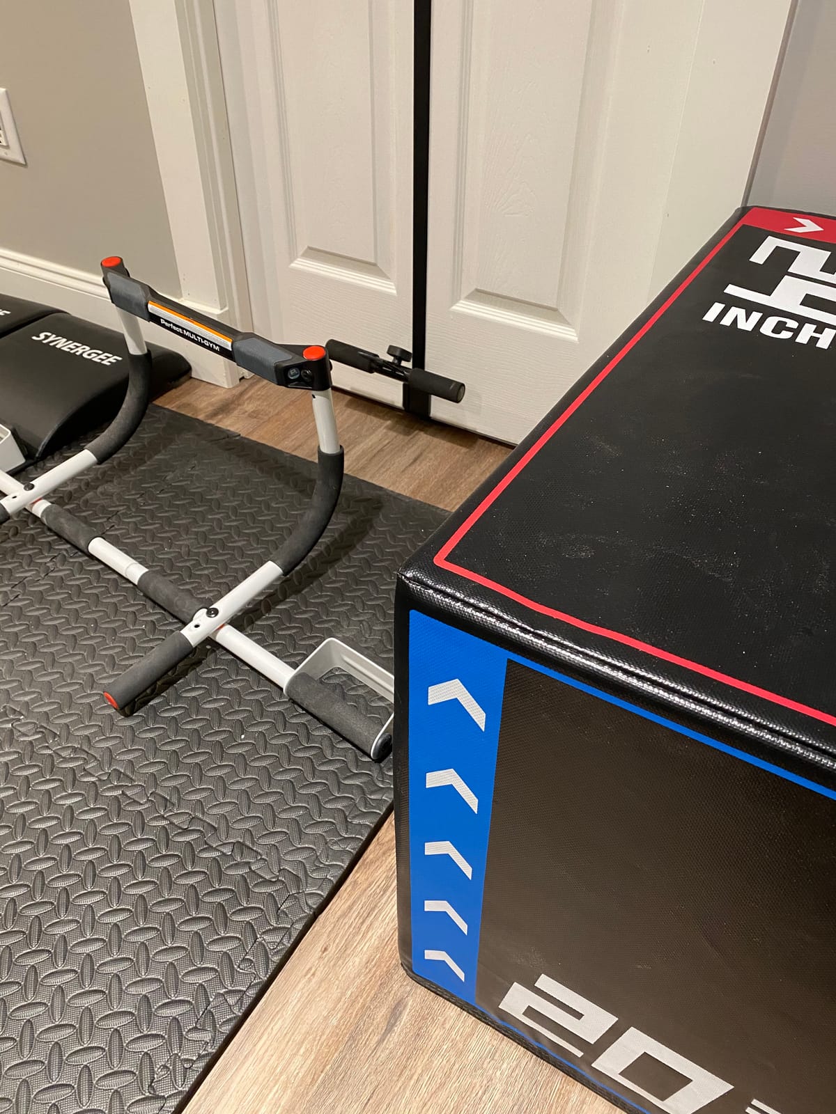 3-in-1 Foam Plyometric Jump Box - High-Density EPE Foam Core - Non-Slip & Easy-to-Clean PVC Leather Cover - Box Height: 20