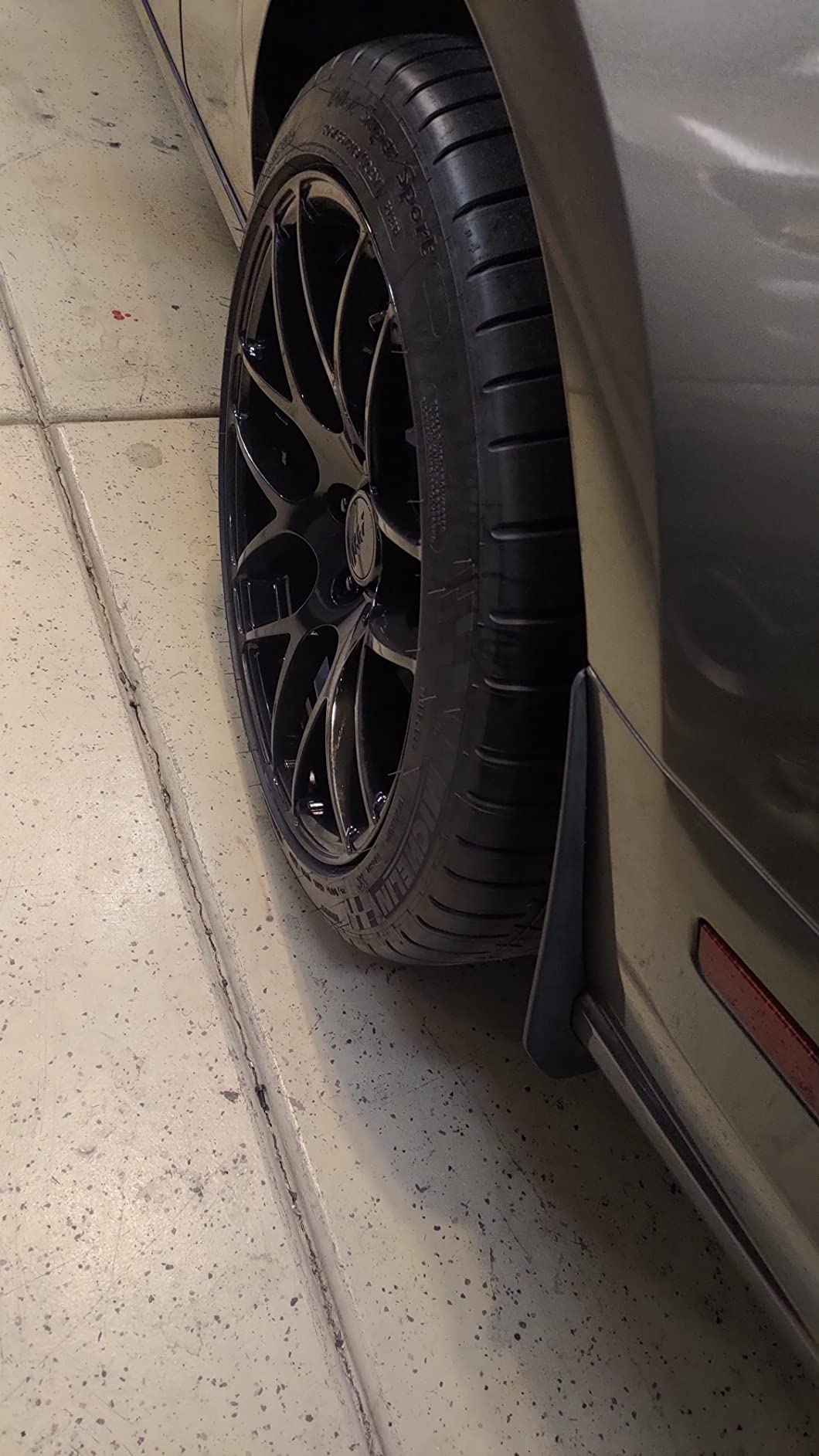 Pilot Super Sport ZP RFT P285/30ZR19 (94Y) customer photo 1