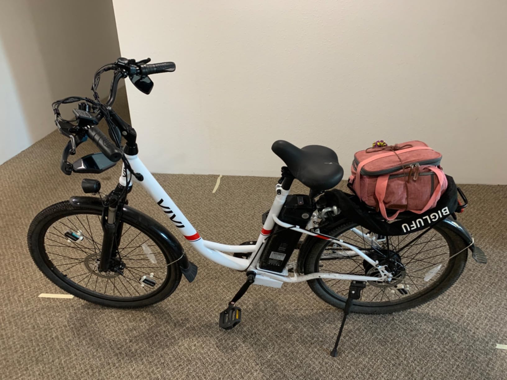 Vivi Electric Bike for Adults, 26'' Step Through Electric Commuter E Bike | 1000W Peak 500W Rated Bike with Removable Battery, Electricity 20 MPH & 50 Miles Bicycles with LCD Display, Certified UL 2849 customer photo 1