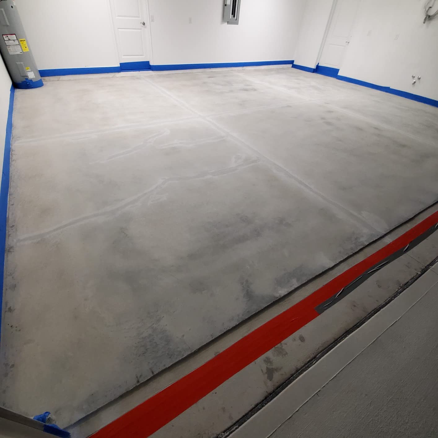 Everflow MPC Epoxy Resin Floor Coating Kit, Grey, 3 Gallon | Garage floor epoxy kit. 100% solids, self-leveling epoxy floor coating. Durable finish for garages and basements. customer photo 2