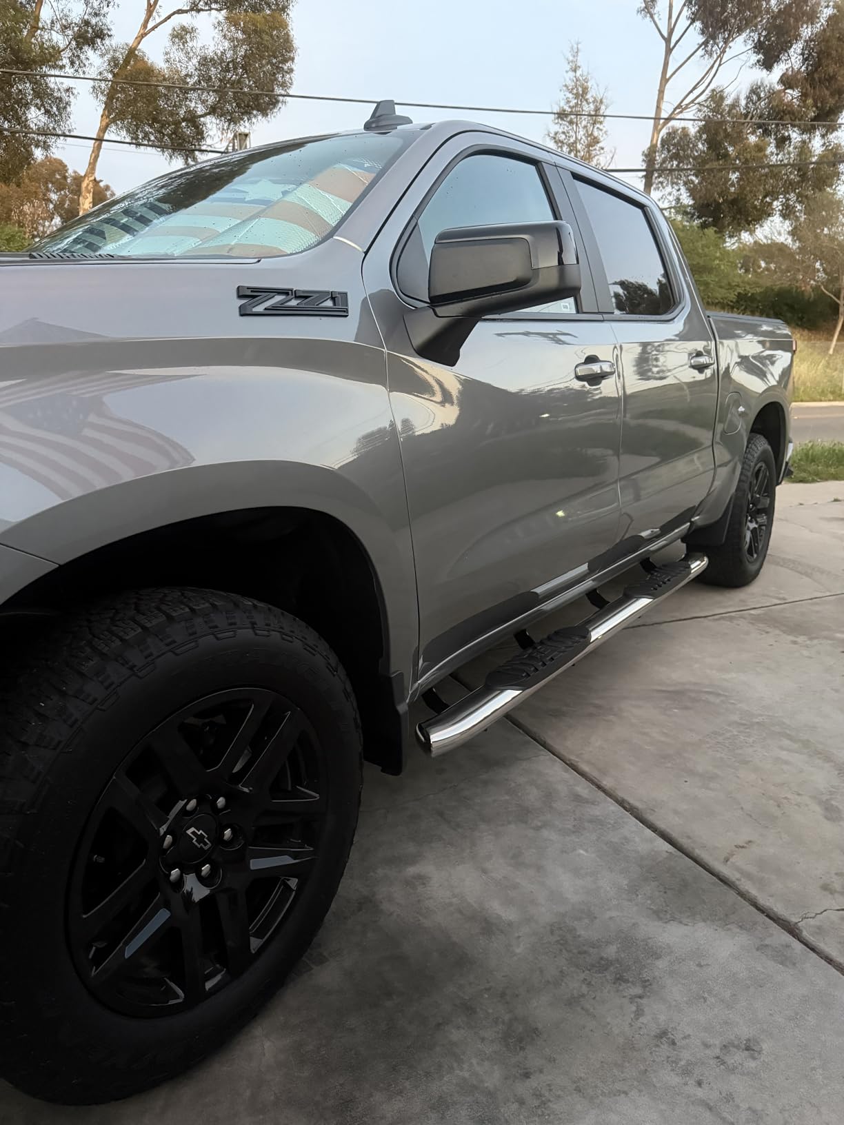 Rough Country Stainless Steel Oval Nerf Steps for Chevy Silverado & GMC Sierra 1500/2500HD/3500HD (2019-2026) Crew Cab - OEM Style Rails with Built-in Side Steps customer photo 1