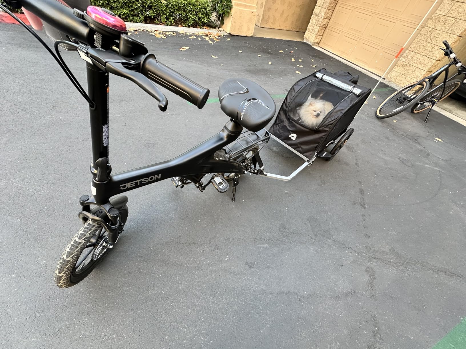 Retrospec Rover Waggin' Pet and Dog Bike Trailer with Weather-Resistant Canopy & Mesh Shield - Foldable Frame, 16in Wheels with Storage Pouch & Internal Safety Leash Supports up to 50 lbs customer photo 1