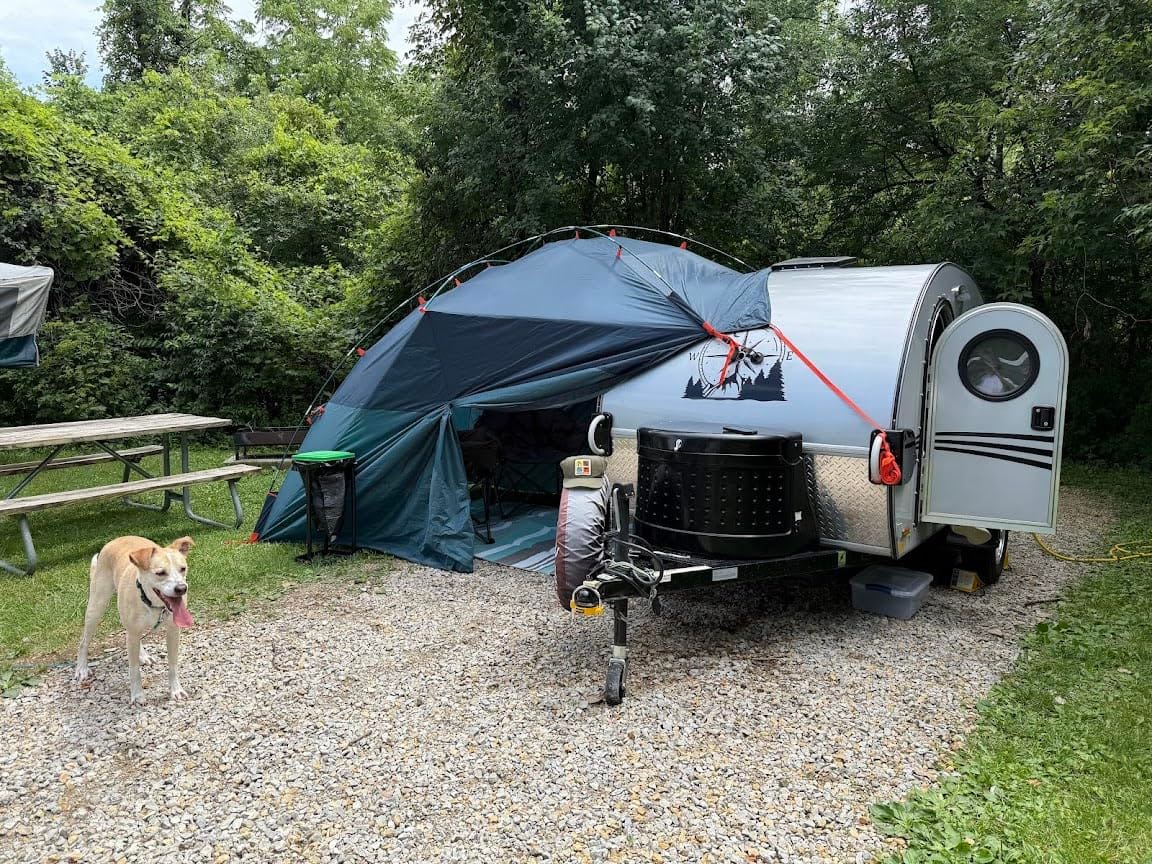 Kelty Highroads Overlanding Shelter - Universal Mount Car Camping Tent with Large Zippered Entry, Aluminum Frame, Adjustable Walls and Windows, UV Protection, Rainproof, Stuff Duffel Included, 2024 customer photo 1