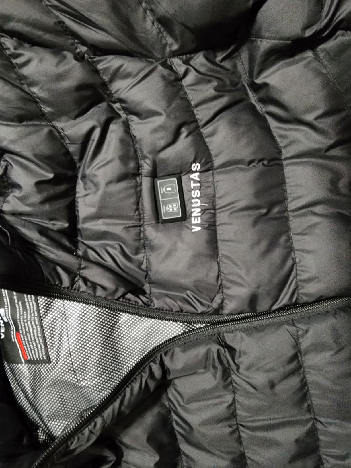 Venustas Unisex Dual-Control Heated Jacket, Water-resistant Heated Coat for Women and Men with Battery Included customer photo 1