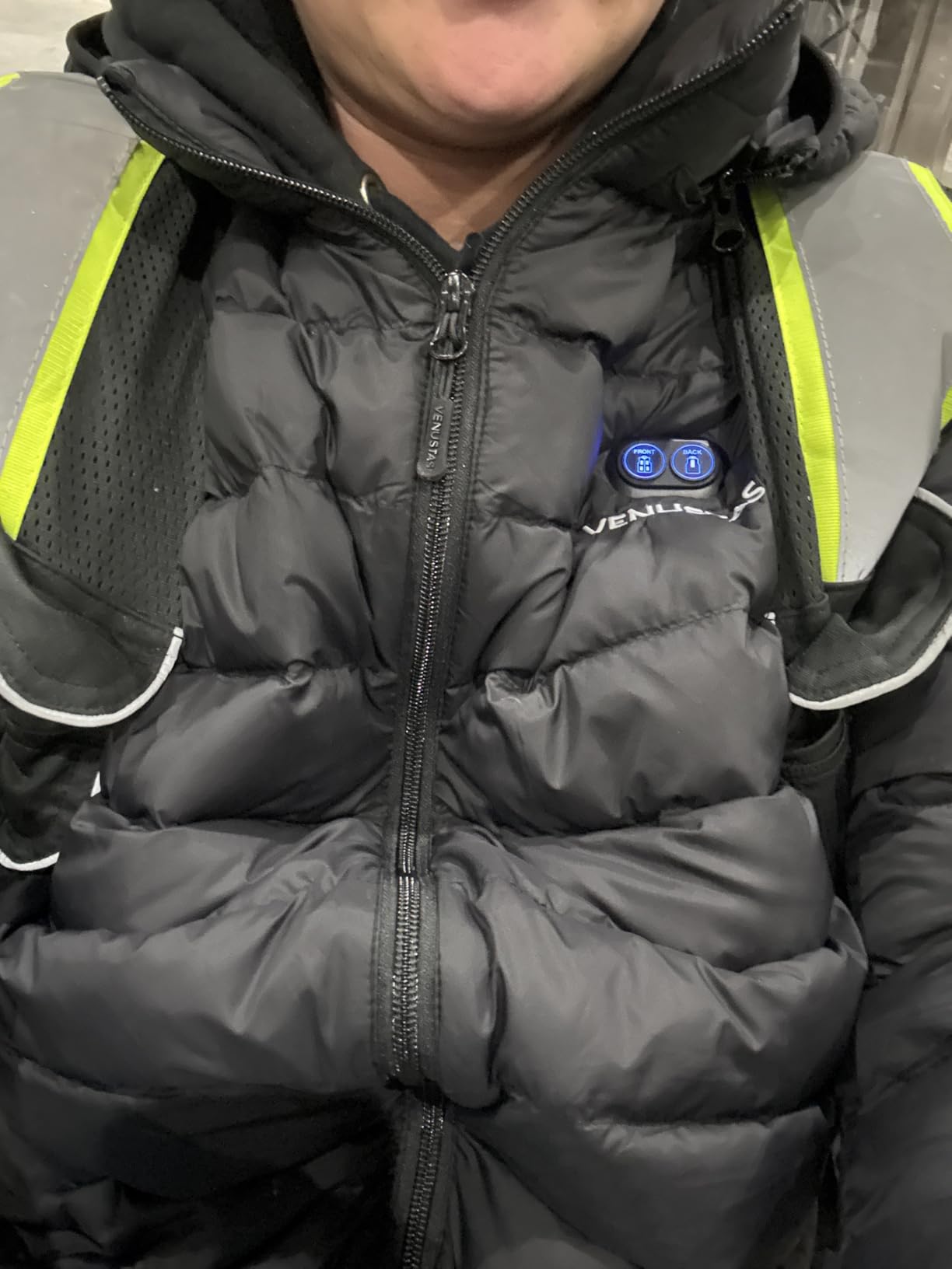 Venustas Unisex Dual-Control Heated Jacket, Water-resistant Heated Coat for Women and Men with Battery Included customer photo 2