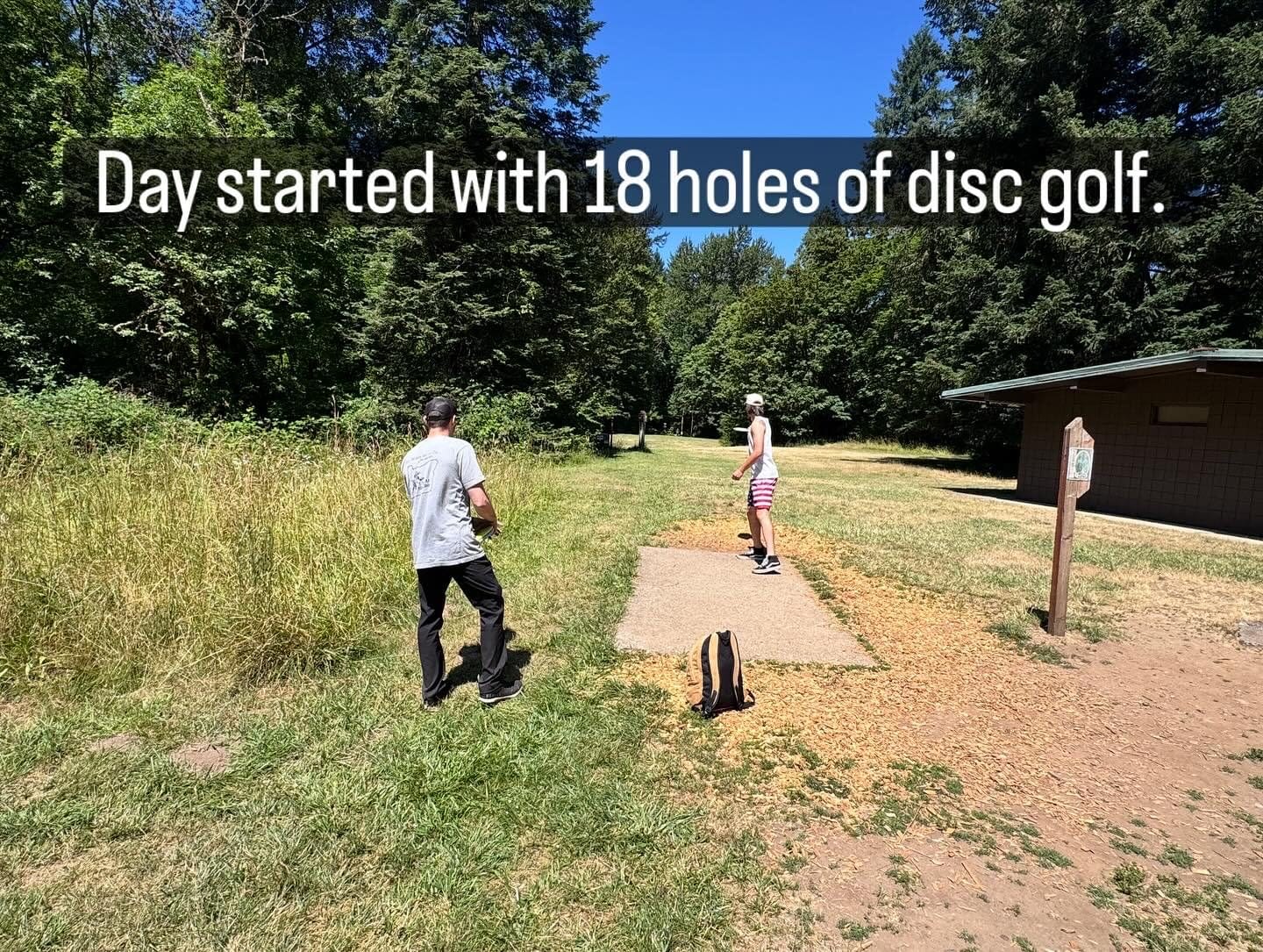 GOOSO Disc Golf Set with Bag - 12 PCS Flying Disc Golf Discs for Beginner with Putter, Midrange, Driver | Portable Disc Golf Backpack Holds 28+ Discs Free Stand Bag Design for Convenient Use customer photo 2