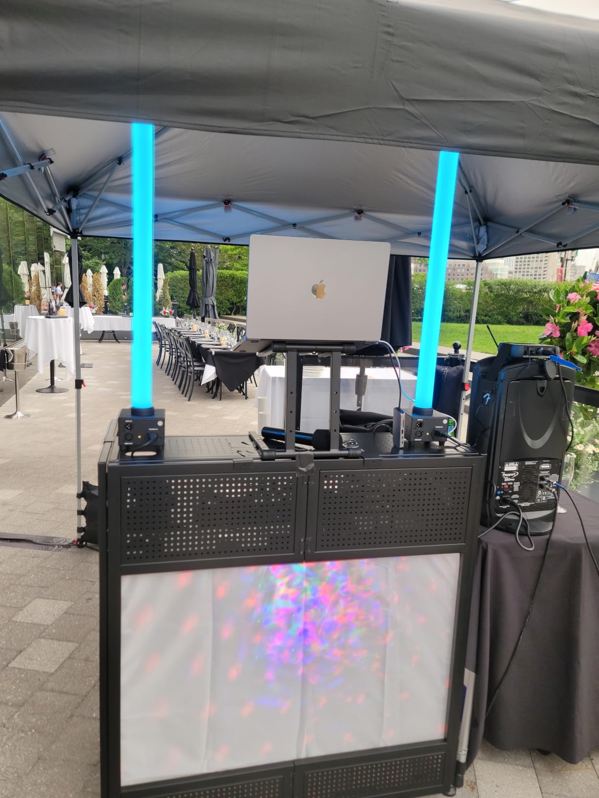 CROWN SHADES 10x10 Pop Up Canopy with 1 Side Wall, Beach Canopy Tent, White customer photo 1