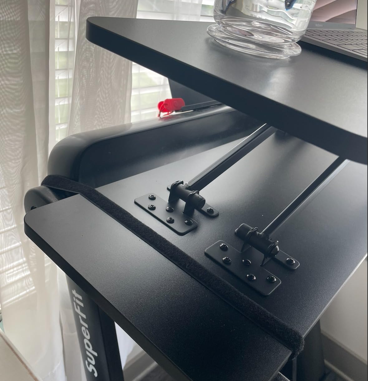 VIVO Universal Treadmill Desk Riser, Height Adjustable Platform for Notebooks, Tablets, Laptops, and More, Workstation for Treadmill Handlebars up to 33 inches, Stand-TDML3 customer photo 2