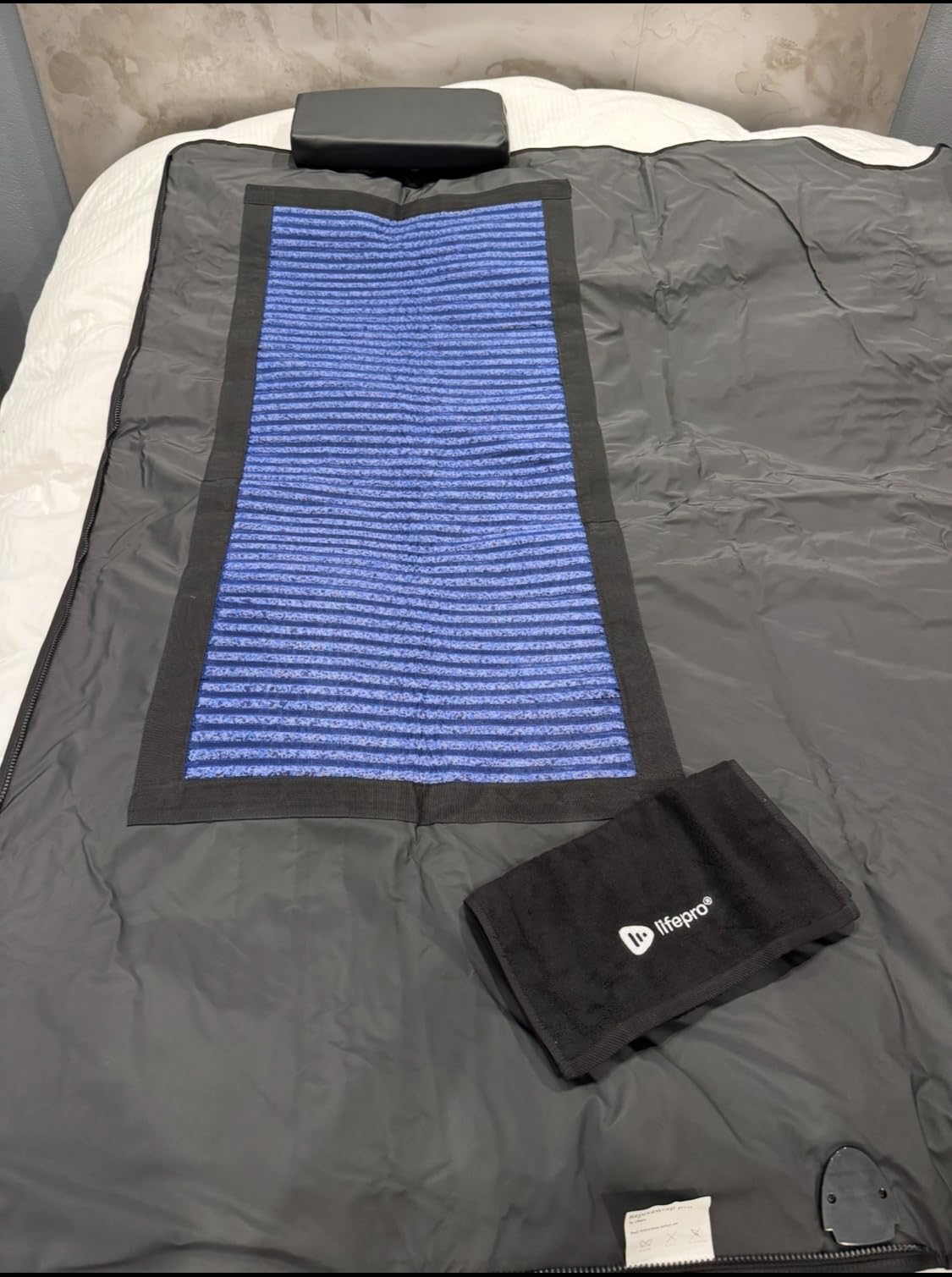 Lifepro RejuvaWrap Infrared Sauna Blanket with Low EMF and 9 Temp Levels customer photo 1
