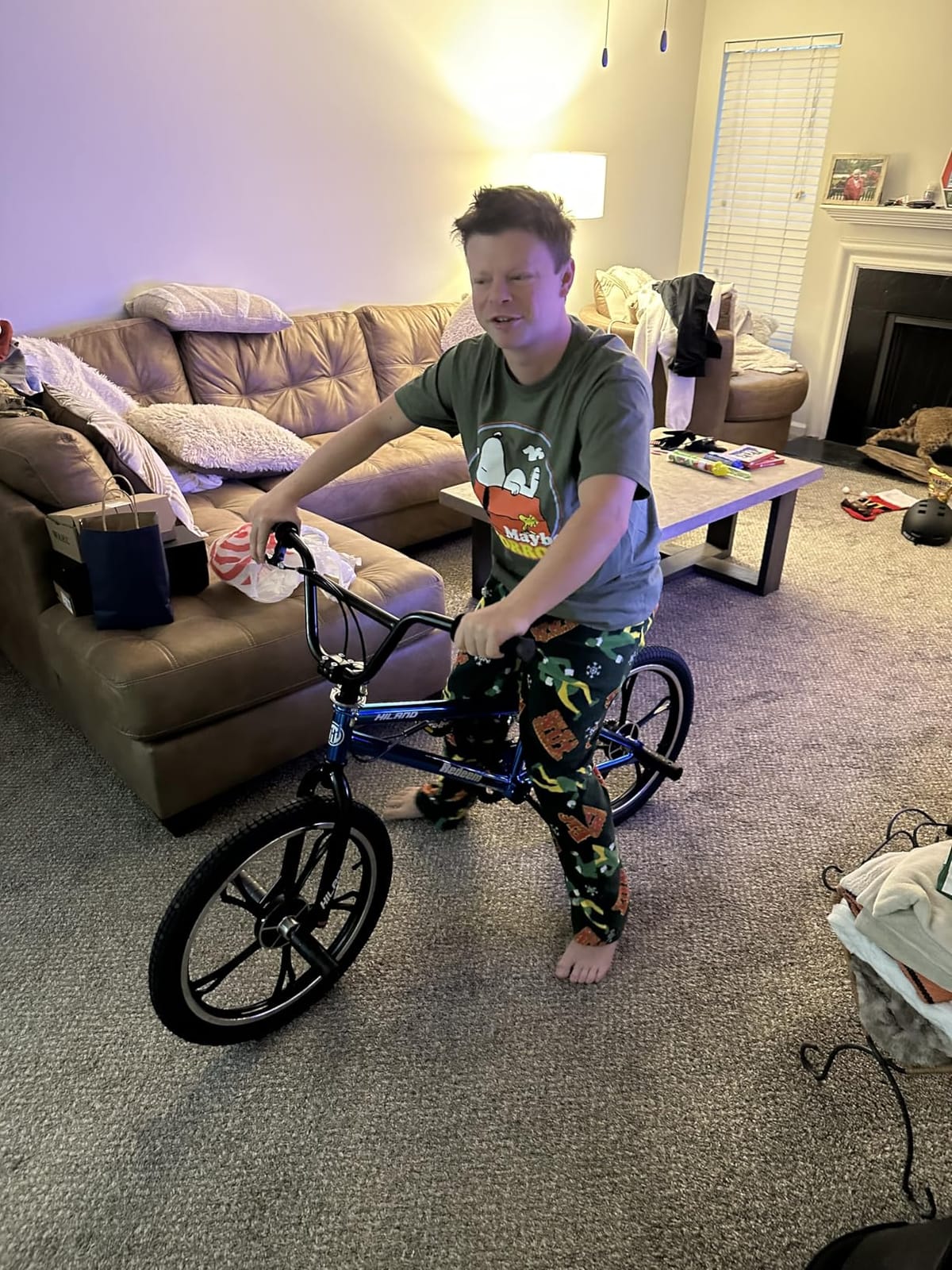 Hiland 20 Inch 3 5 Spoke Kids BMX Bike for Boys Girls Ages 5-12, 360 Degree Rotor Freestyle, 4 Pegs Single Speed Kid's BMX Bicycle, Multiple Colors customer photo 2