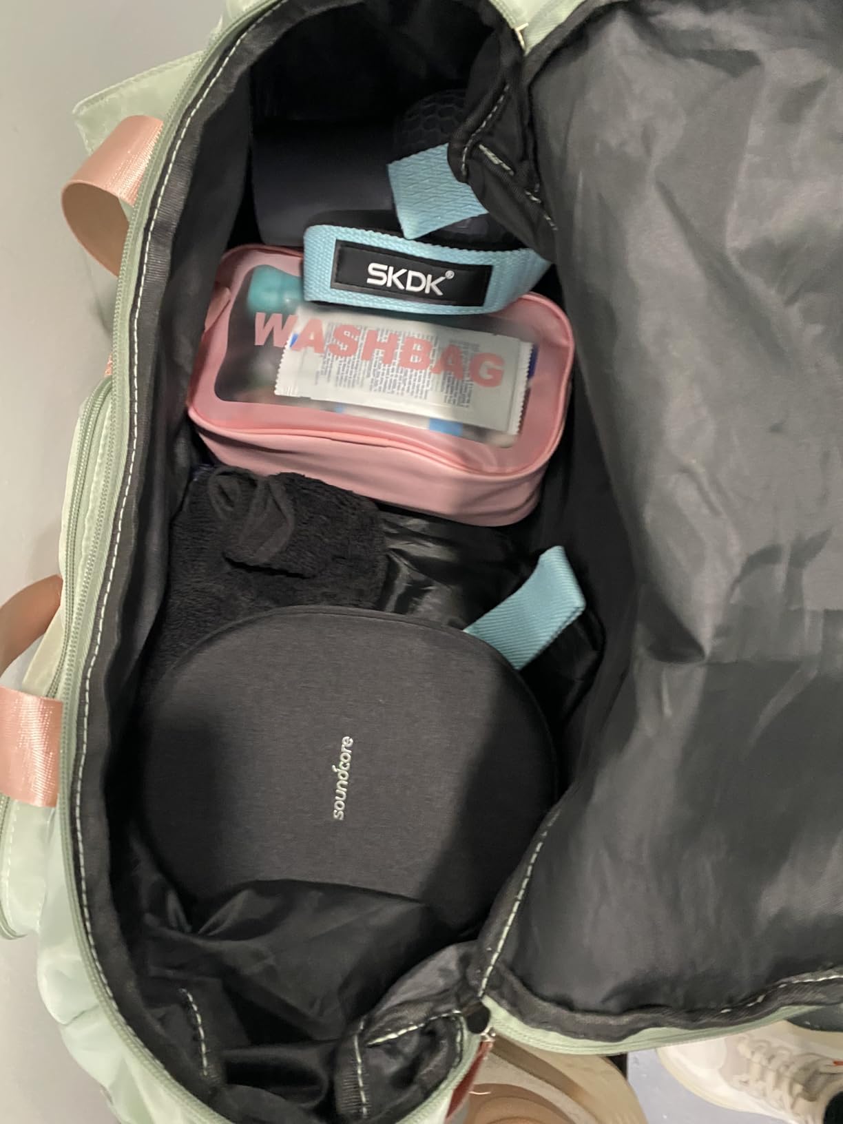 Small Gym Bag for Women, Travel Duffle Bag Carry On Weekender Bag with Shoe Compartment customer photo 1