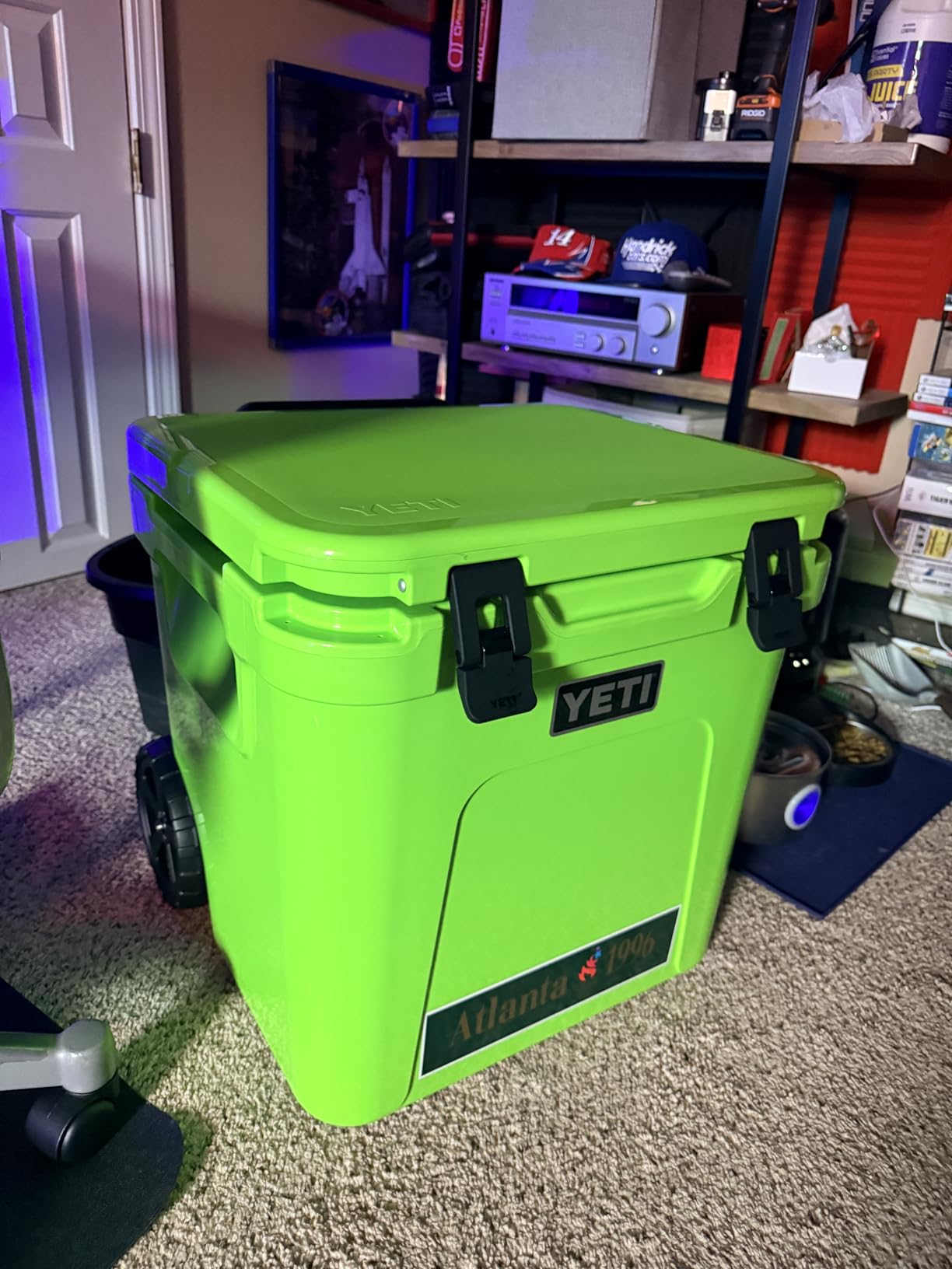YETI Roadie 48 Wheeled Cooler with Retractable Periscope Handle customer photo 1