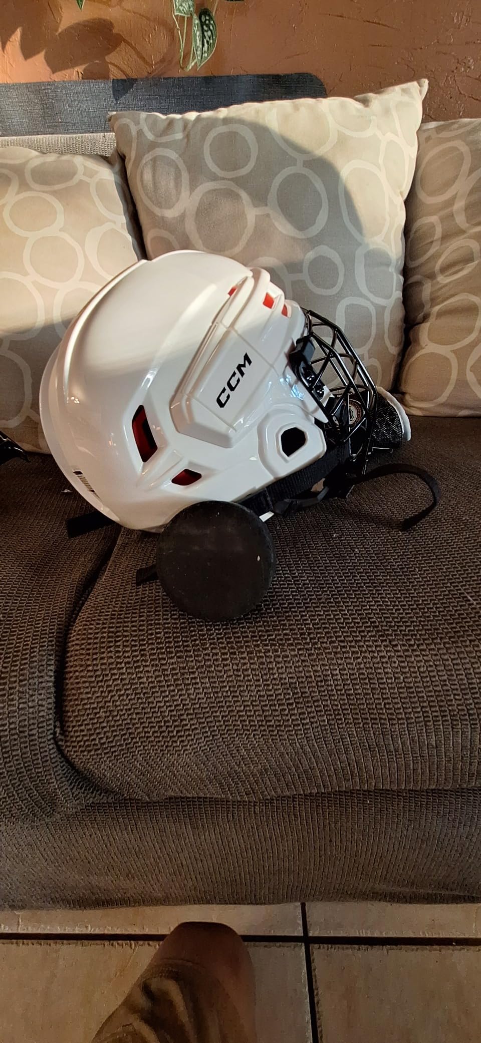 CCM Tacks 70 Hockey Helmet Combo with Cage, Senior customer photo 2