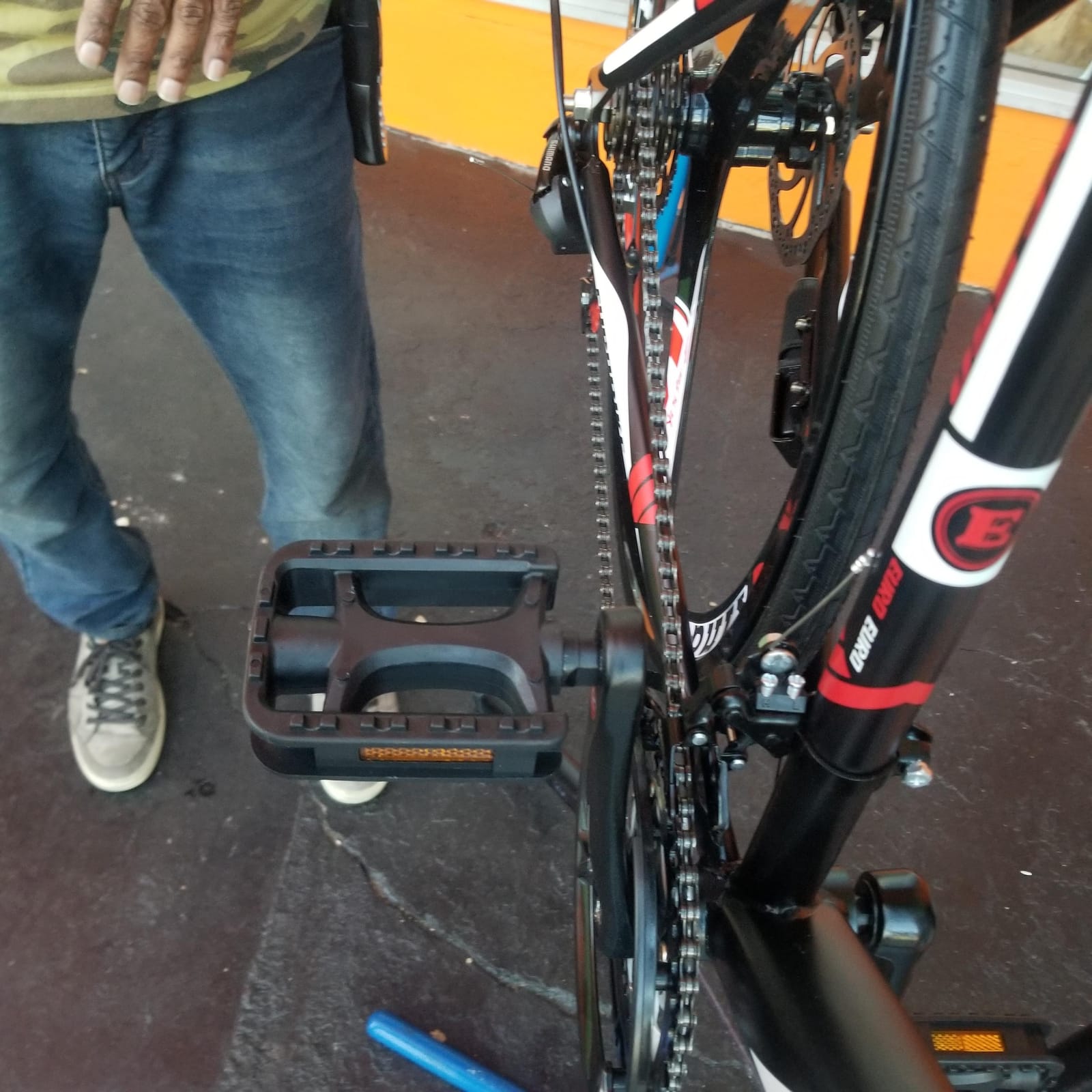 EUROBIKE Road Bike TSM XC550 Bike 21 Speed Dual Disc Brake 54CM 3-Spoke Wheels Bicycle customer photo 2