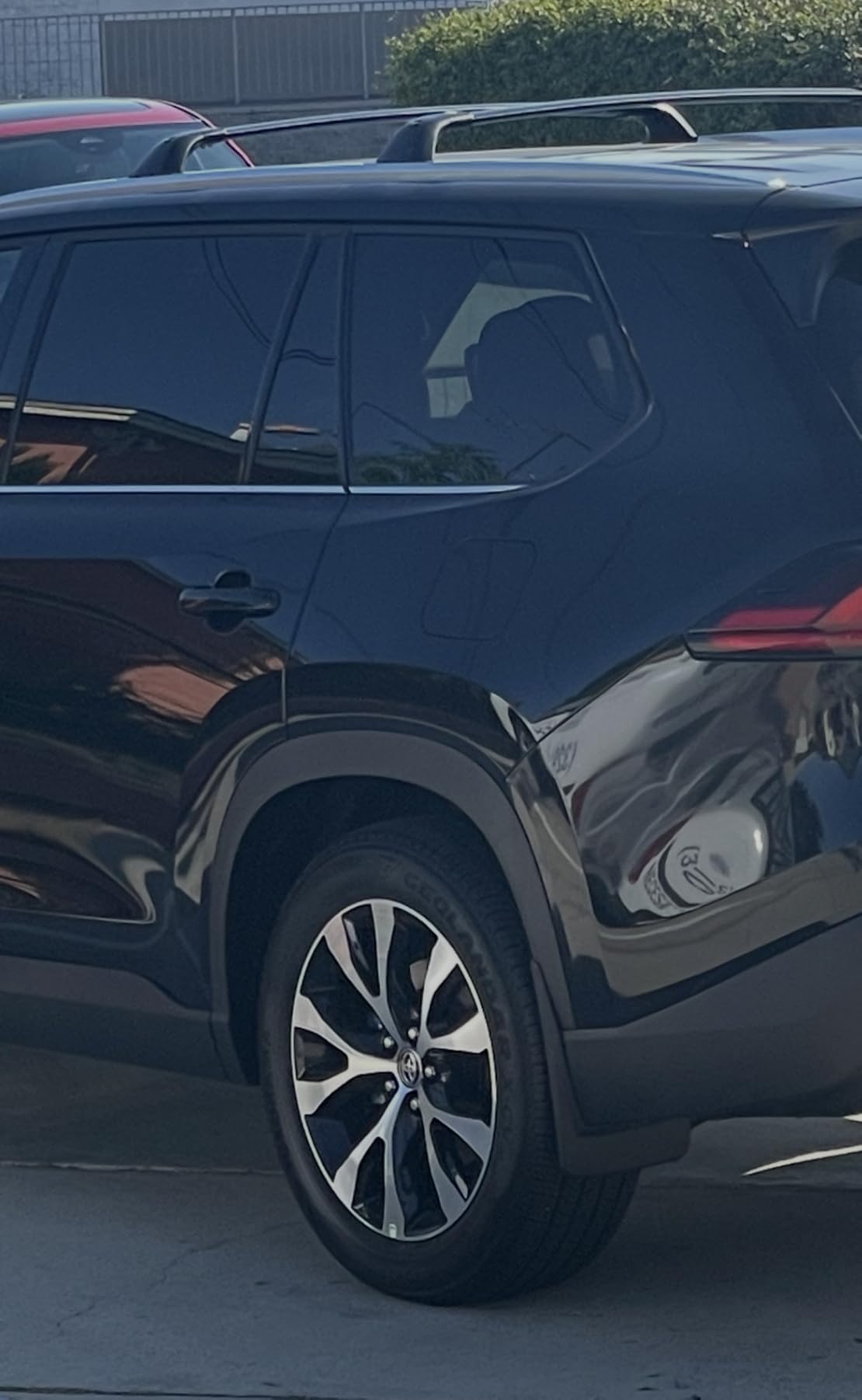 Roof Rack Cross Bars for 2014-2019 Toyota Highlander XLE Limited & SE | & LE Plus & LE 220lb Lockable Aluminum Heavy Duty Lockable Crossbars Rooftop Luggage Carrier customer photo 2