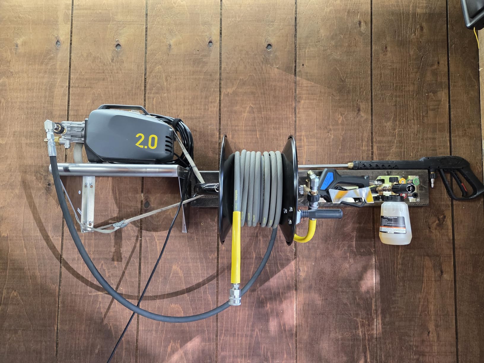 Active 2.0 GPM Electric High-Pressure Washer, 1800 PSI, 15A customer photo 1