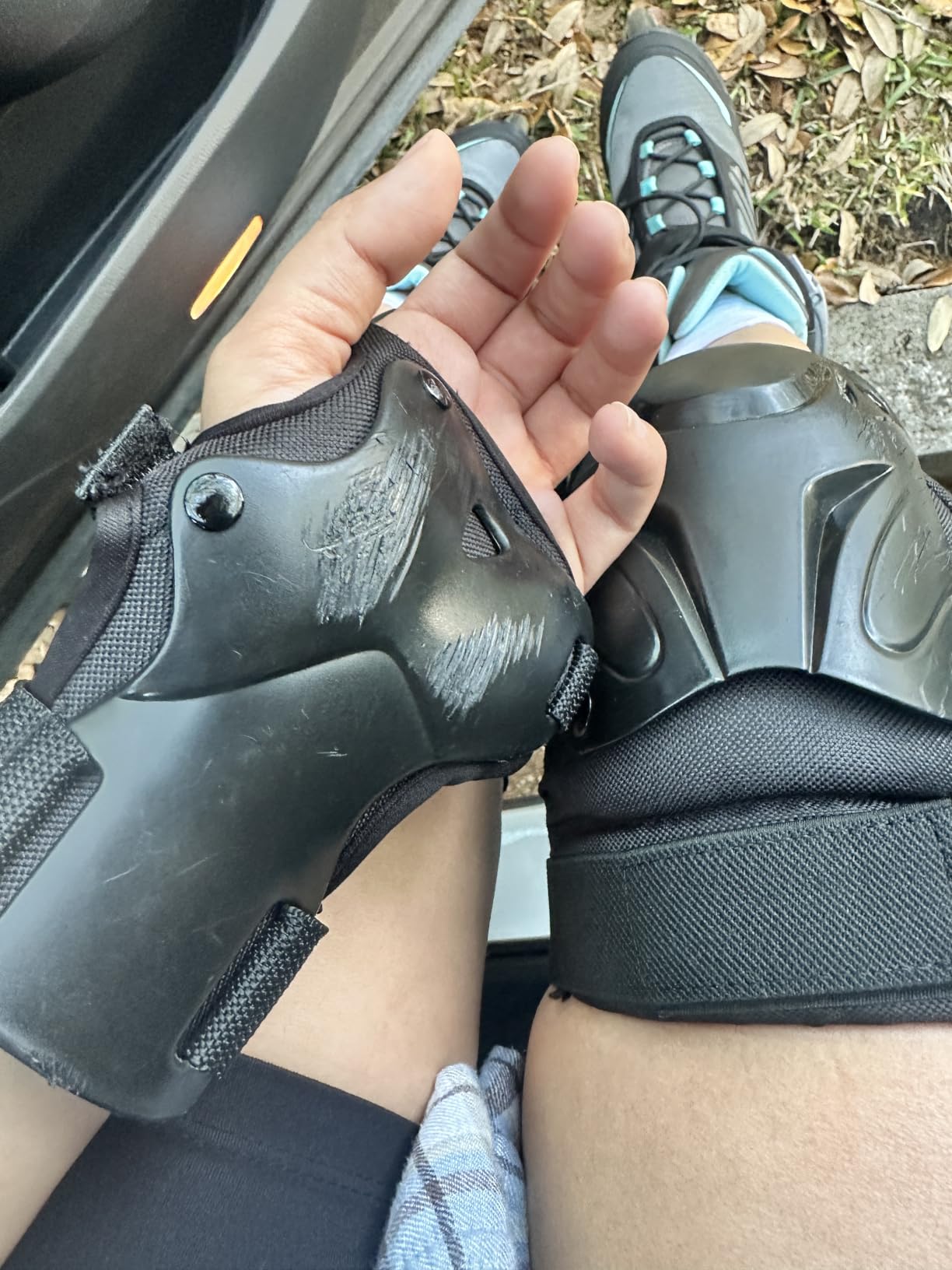 Tanden Skating Protective Gear Knee and Elbow Pads Wrist Guards for Roller Skating Skateboarding, Skate Pads Adult Knee Pads customer photo 1