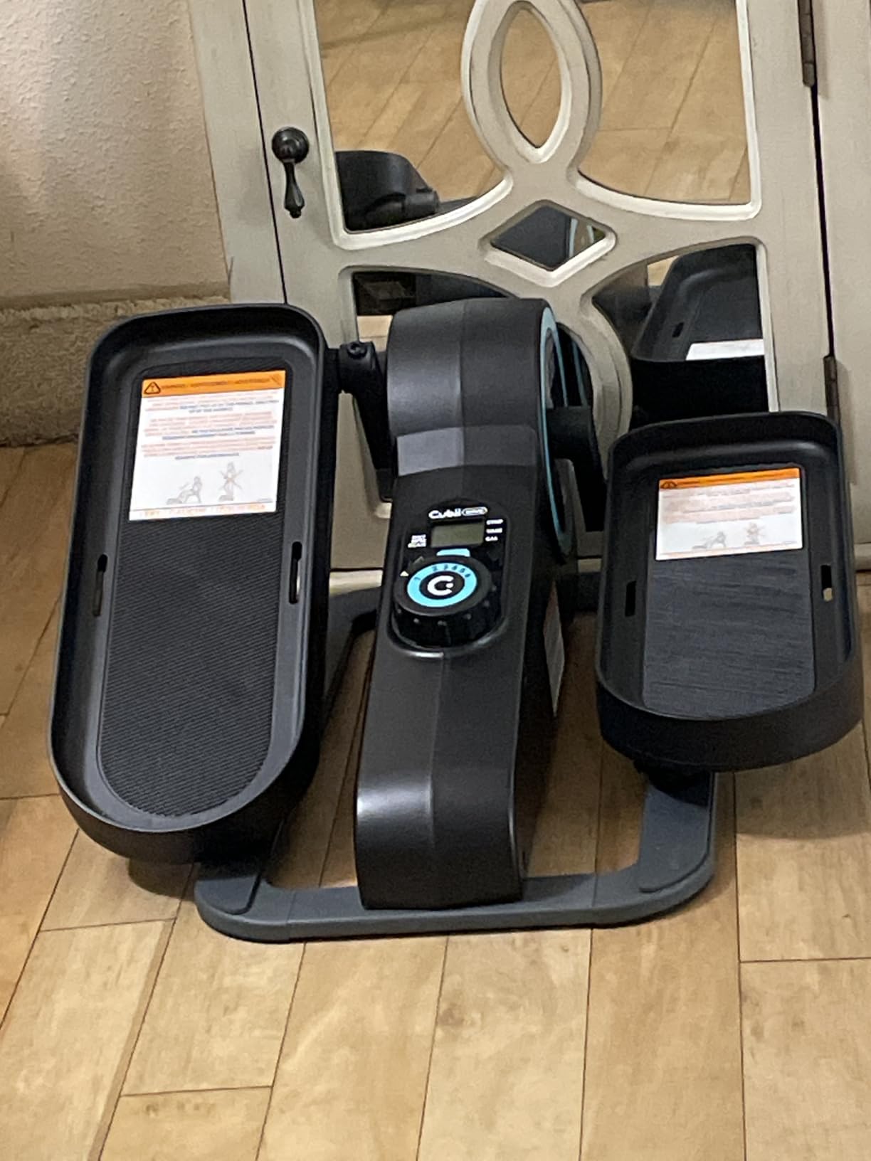 Cubii Move Under Desk Elliptical Bike Pedal Exerciser Portable Seated Elliptical Machine W/Adjustable Workout Levels - Adult to Seniors customer photo 1