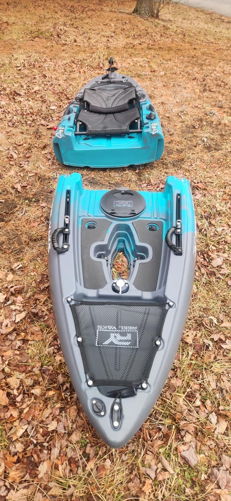 Reel Yaks Raptor Modular Fishing Kayak, 9.5ft, 380 lbs Capacity | Cyan Gray, Pedal Kayaks for Adults & Youth, Sit on Top, Lightweight, Portable, Fits in Trunks & Closets, Gear Storage customer photo 2