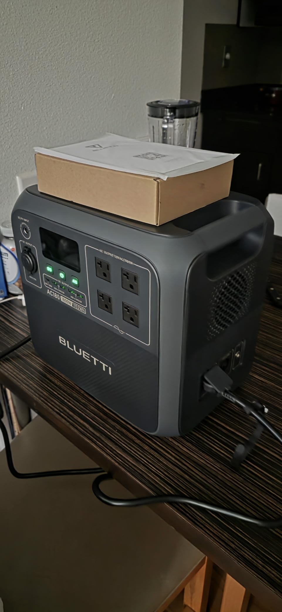 BLUETTI AC180 Portable Power Station 1152Wh 1800W LiFePO4 Solar Generator | Battery Backup w/ 4 1800W (2700W Peak) AC Outlets, 0-80% in 45Min, Fast Charge LFP Power for Camping, Off-grid, Power Outage customer photo 2