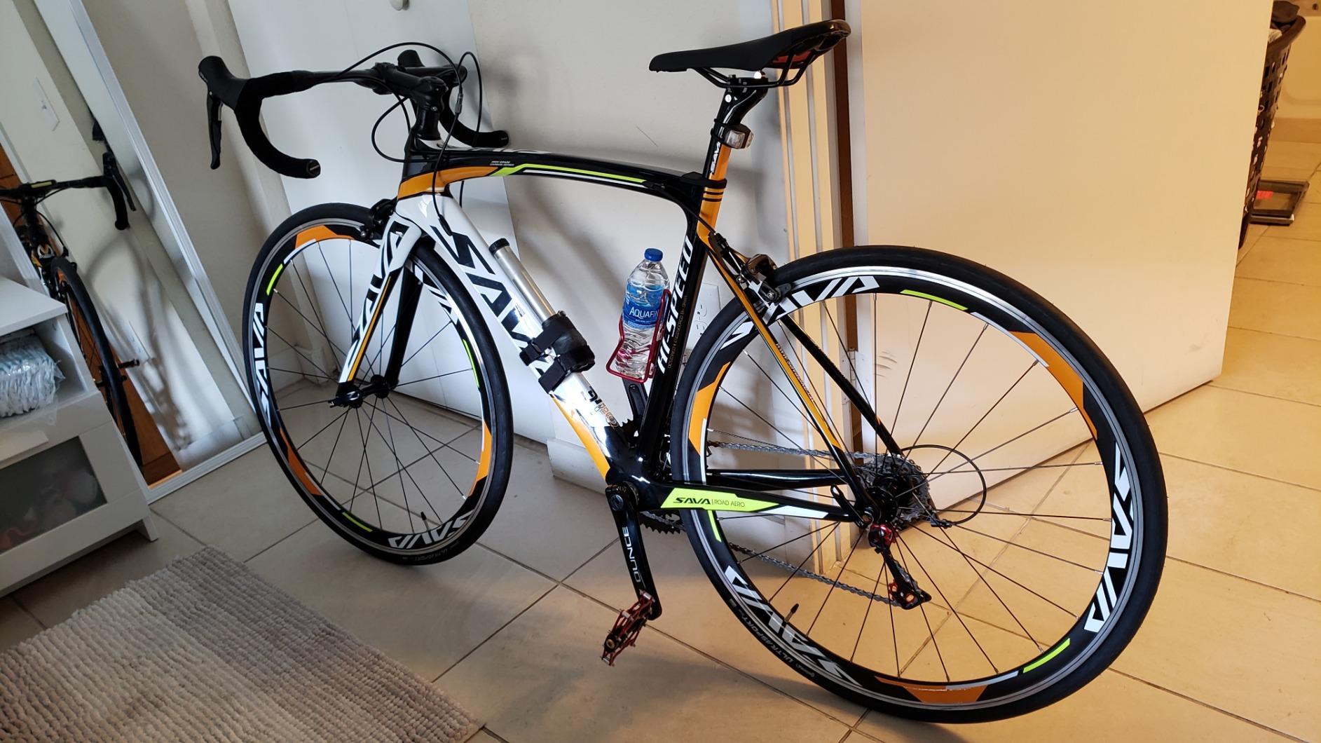 SAVADECK Carbon Road Bike for Beginners - Adult Racing Bicycle with Shimano SORA 18-Speed, Lightweight Carbon Fiber Frame & Fork, Double V-Brake customer photo 1