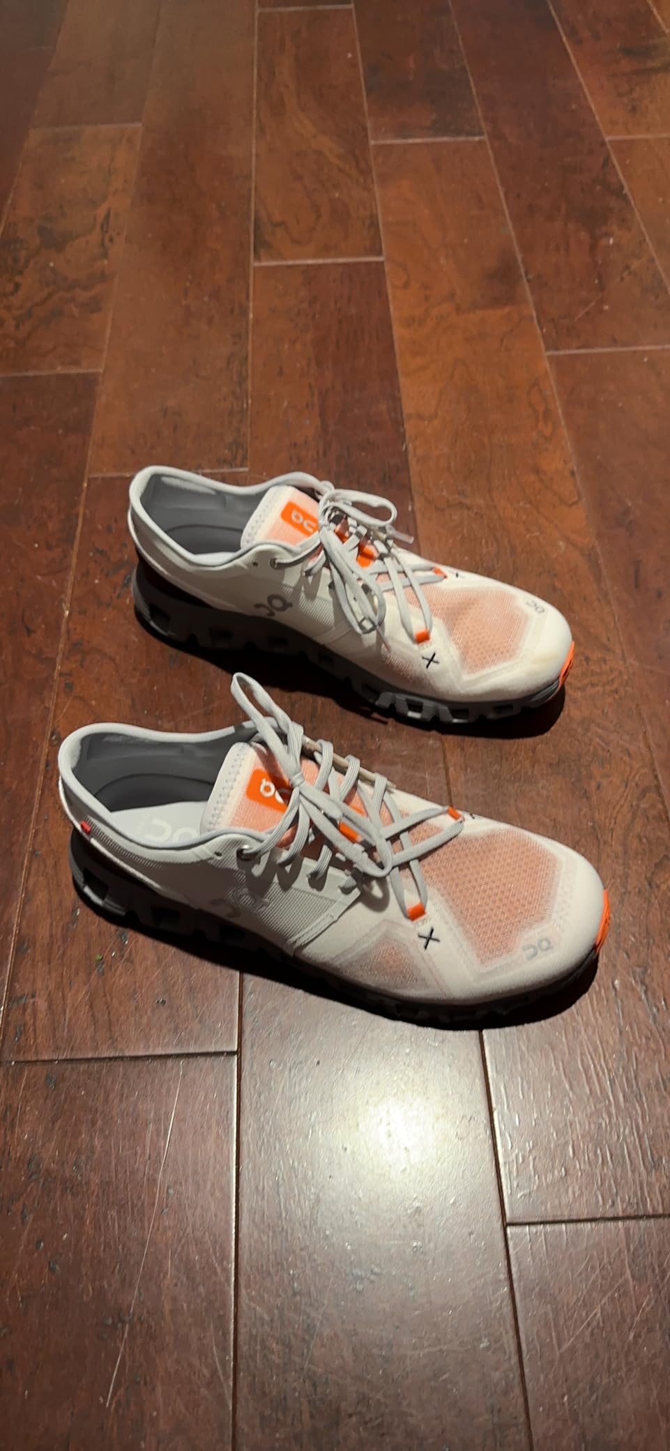 On Men's Cloud 5 Sneakers, Fog | Alloy, Grey customer photo 1