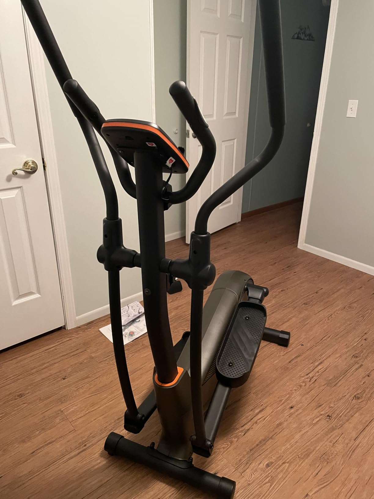 Niceday Elliptical Exercise Machine with 15.5IN/16IN/20IN Stride | Magnetic Elliptical Trainer for Home Use, 16 Resistance Levels, 400LBS Loading Capacity, Support Kinomap APP customer photo 2