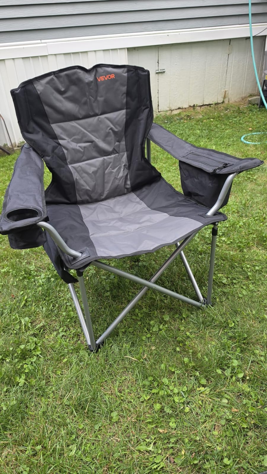 VEVOR Oversized Camping Folding Chair, Portable Heavy Duty Outdoor Quad Lumbar Back Padded with Side Pockets, Cup Holder and Cooler Bag for Beach, Lawn, Picnic, Fishing, Backpacking, Black customer photo 2