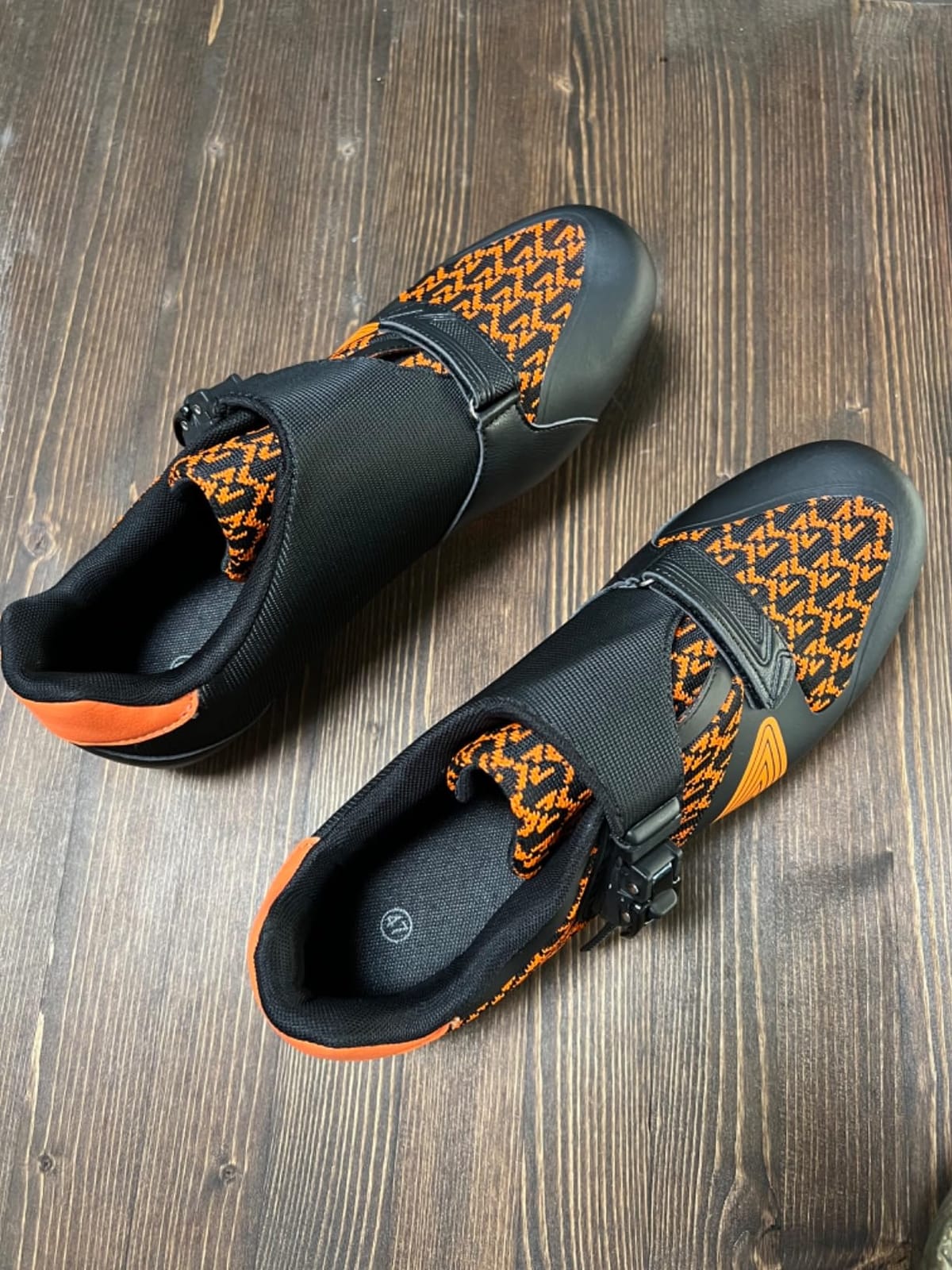 VikoViren Unisex Cycling Shoes Compatible with Peloton & SPD Bike customer photo 2