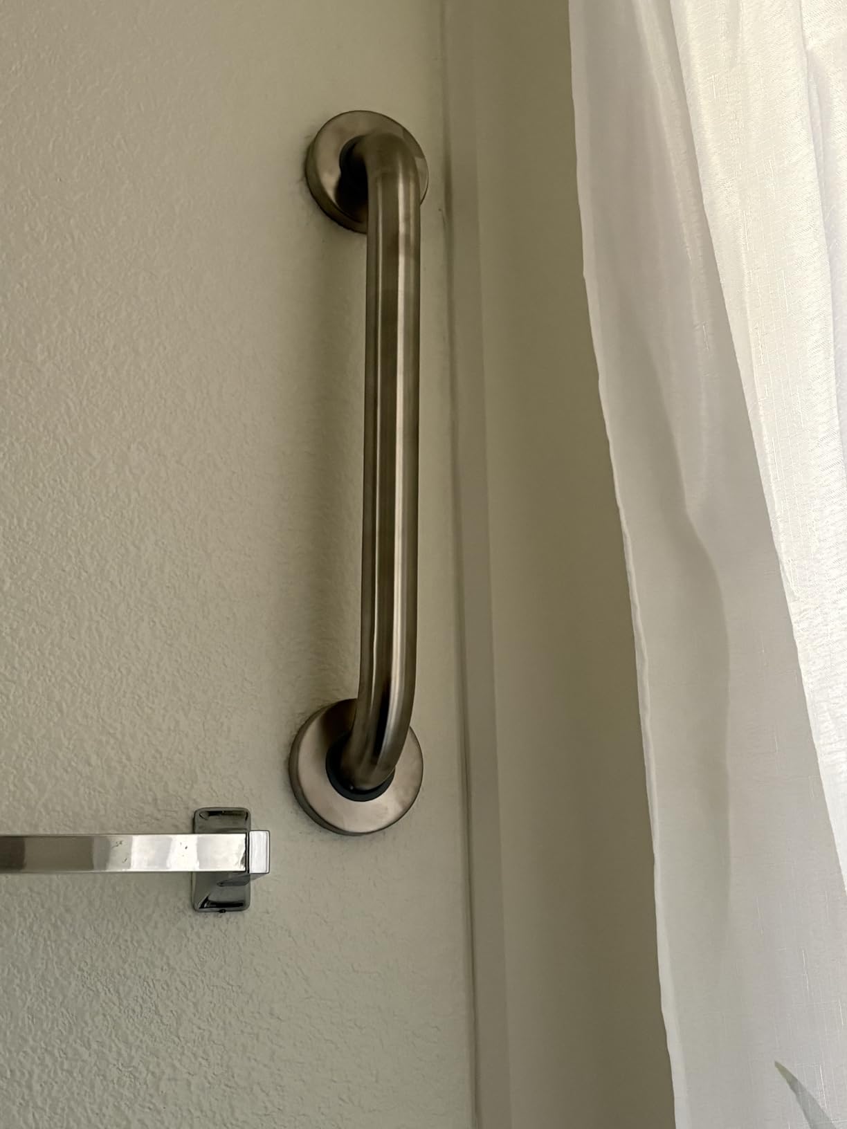 AmazerBath Shower Grab Bars for Bathtubs and Showers, Handicap Grab Bars for Shower Anti Slip, Shower Grab Bars for Senior for Wall Stainless Steel, Holds up to 500LBs, 12 inch L x 1 inch D, Brushed Nickel customer photo 2