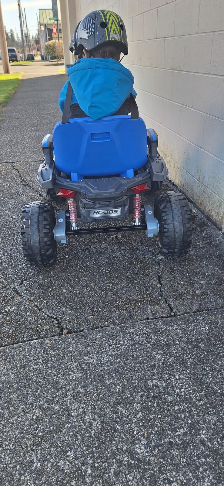 ANPABO 24V 4x200W Ride On Toys for Big Kids Aged 3-12, Adjustable Wide Seat customer photo 1