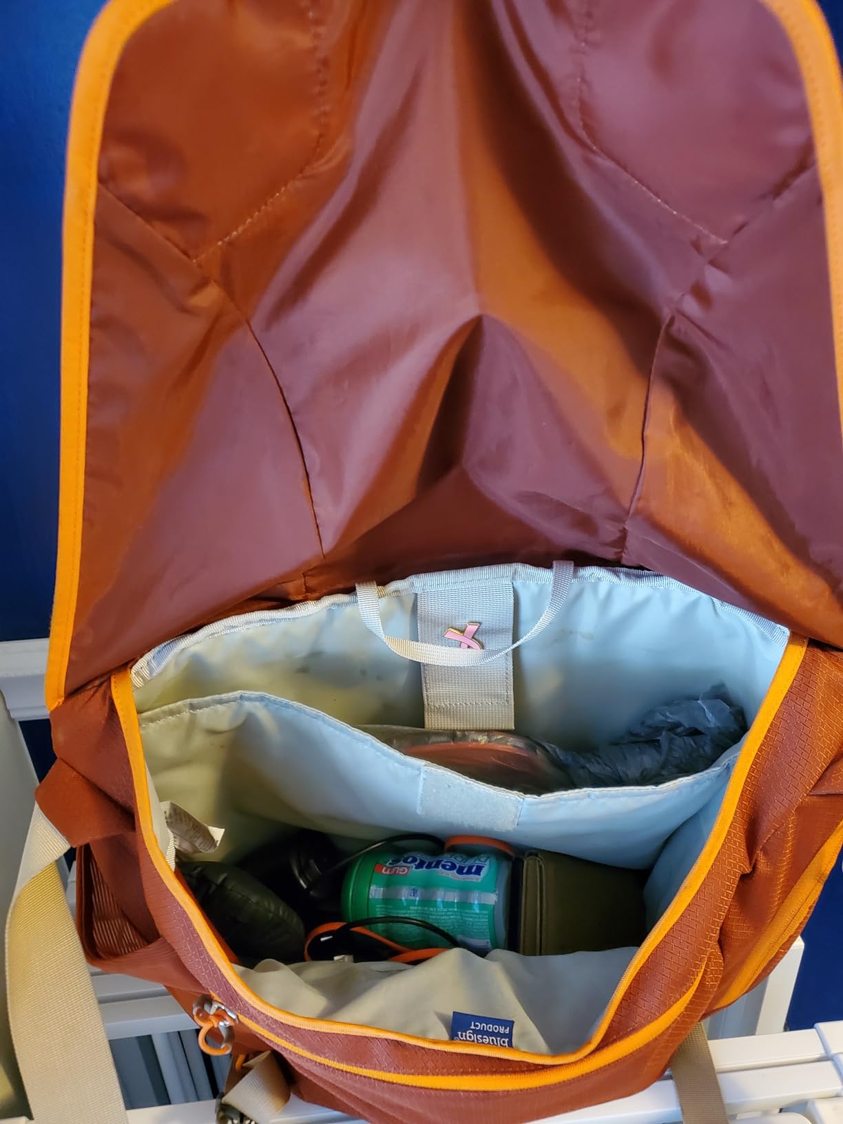 Osprey Daylite 12L Messenger Bag - Durable Crossbody Shoulder Bag with Laptop Sleeve and Bottle Pocket customer photo 2