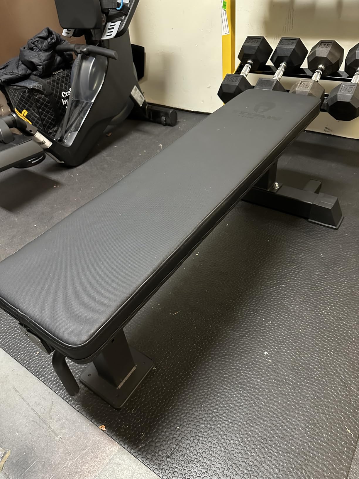 Titan Fitness Elite Series Single Post Flat Bench, Rated 1,000 LB, 2.5