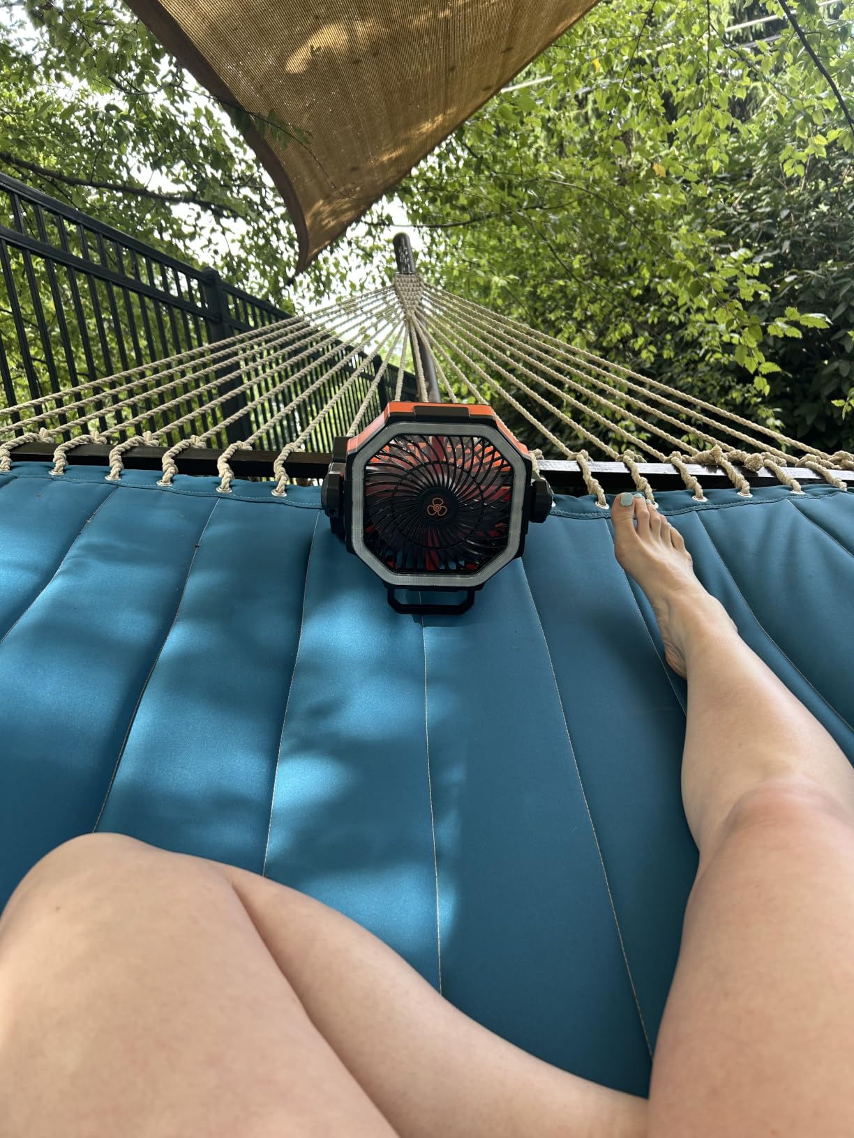 Odoland 30000mAh Camping Fan with LED Lantern, Rechargeable Battery Fan customer photo 2