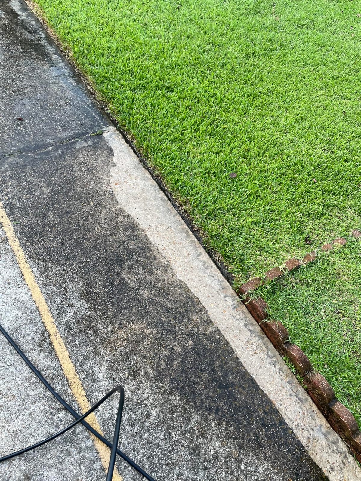 Westinghouse WPX3400e Electric Pressure Washer, 3400 Max PSI and 2.0 Max GPM, Brushless Motor, Onboard Soap Tank, Spray Gun and Wand, 5 Nozzle Set, for Cars/Fences/Driveways/Homes/Patios/Furniture customer photo 2