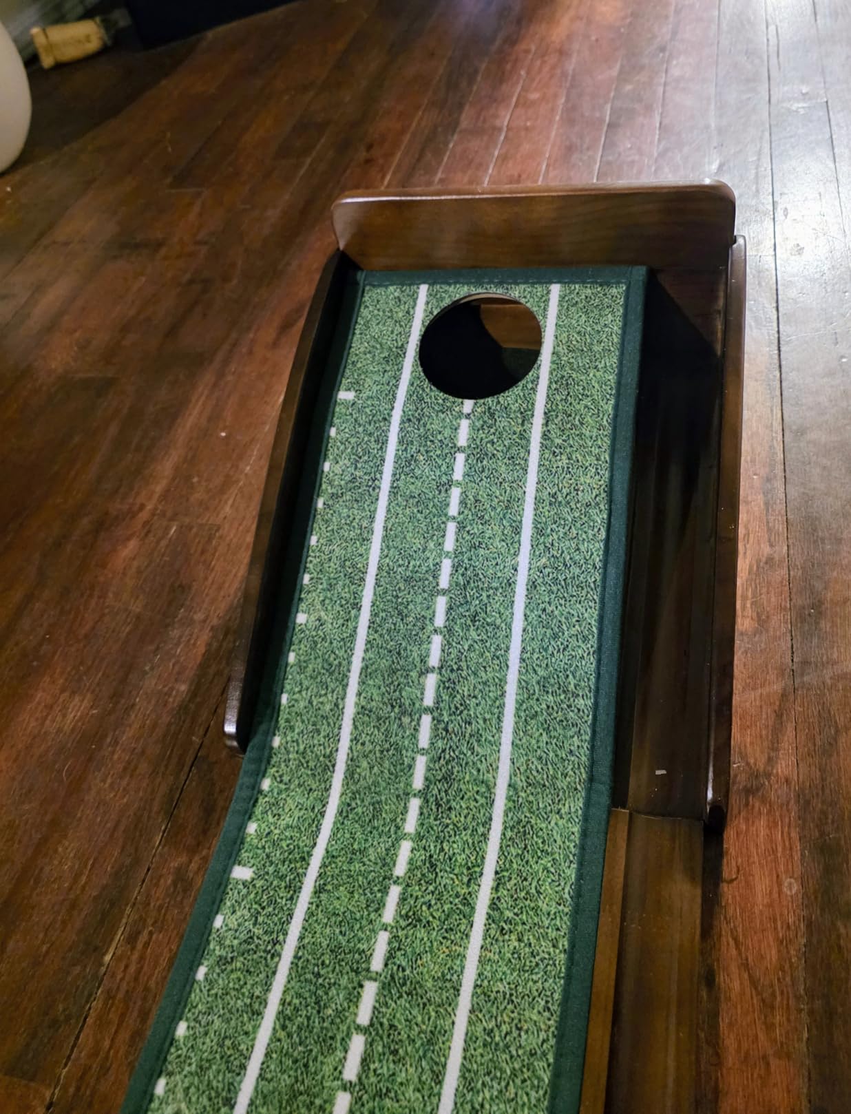 Putting Green Putting matt for Indoors Golf Putting Mat - Indoor Putting with Ball. Putting matt for Golf Practice, Portable and Easy to Clean. Great Gift customer photo 1