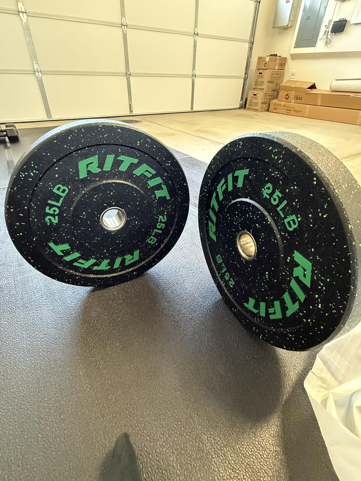 RitFit Bumper Plates, Colored Fleck-Rubber Weight Plates with Steel Insert, 2-inch Olympic Weight Plates for Weight Lifting and Strength Training customer photo 1