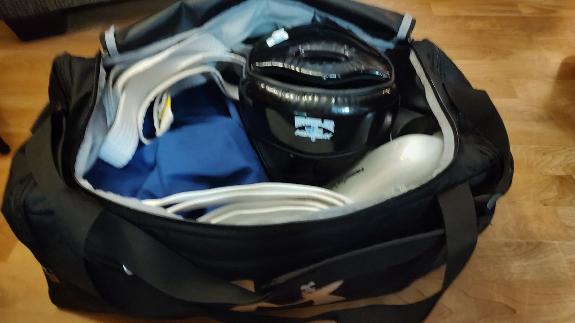 Under Armour Undeniable 5.0 Duffle customer photo 2
