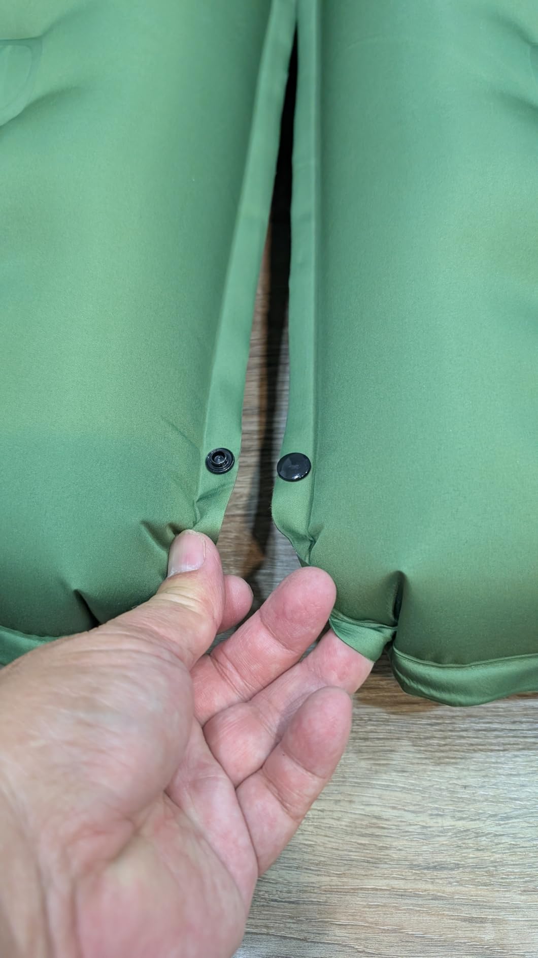 FNARMW Camping Sleeping Pad, Extra Thick 5 Inch Camping Mat with Pillow Built-in Foot Pump Inflatable Sleeping Pads Compact for Camping Backpacking Hiking Traveling Tent (Green) customer photo 1