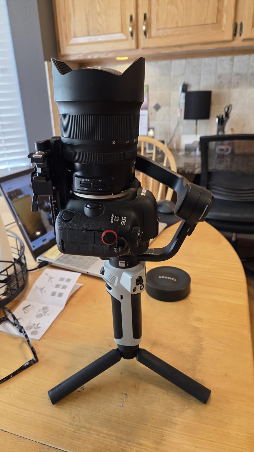 ZHIYUN CINEPEER Weebill 3E, 3-Axis Lightweight Gimbal Stabilizer for DSLR & Mirrorless Camera Canon/Sony/Panasonic/Nikon, 3KG Payload, Native Vertical Shooting, Bluetooth Shutter Control customer photo 2