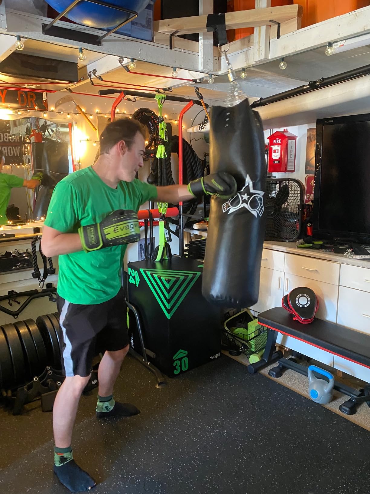 Boxing Gloves for Men and Women, Pro Training Sparring, Suitable for Boxing Kickboxing MMA Fighting, Adult Heavy Punching Bag Gloves, Workout Gloves for Boxing, Muay Thai customer photo 2