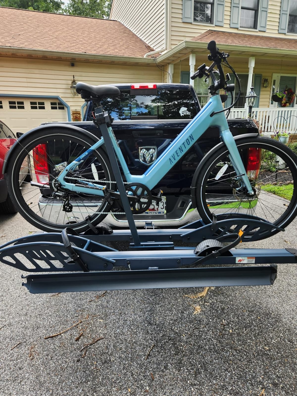 CRAVOT CyberRack E2 Hitch 2 E-Bike Rack with Ramp,200 lbs Capacity customer photo 1