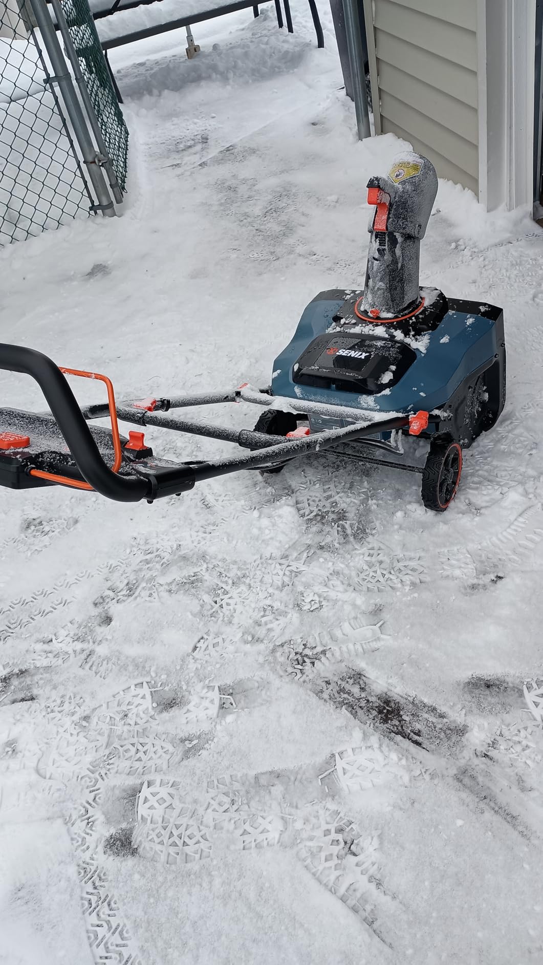 SENIX 40V 21-Inch Cordless Snow Blower with Variable-Speed Steel Auger customer photo 2