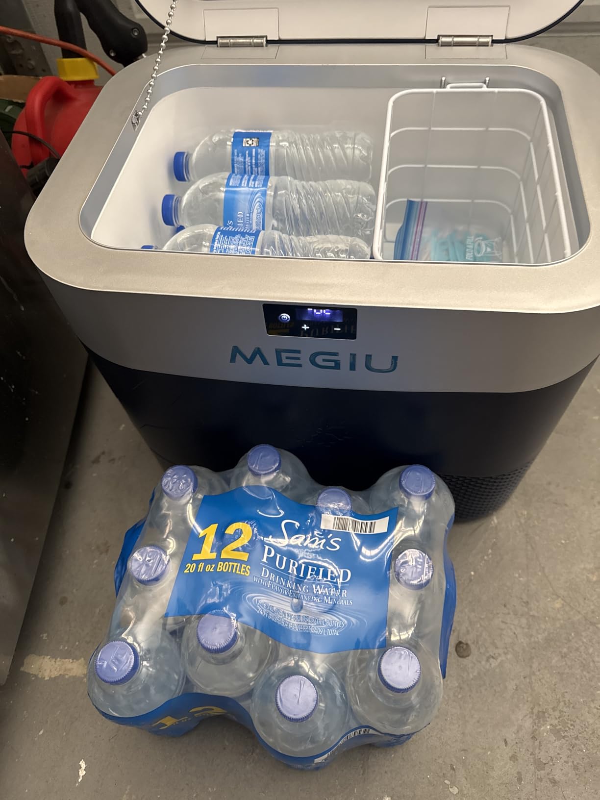 Megiu Car Refrigerator 23 Quart, Portable 12V Freezer for Camping Road Trip customer photo 2