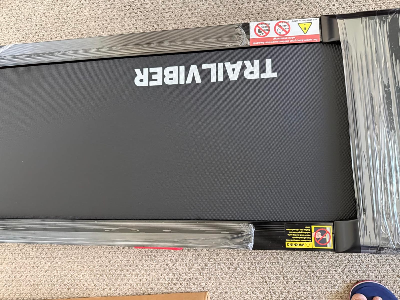 Walking Pad Treadmill 12% Auto Incline, Under Desk Treadmill customer photo 2