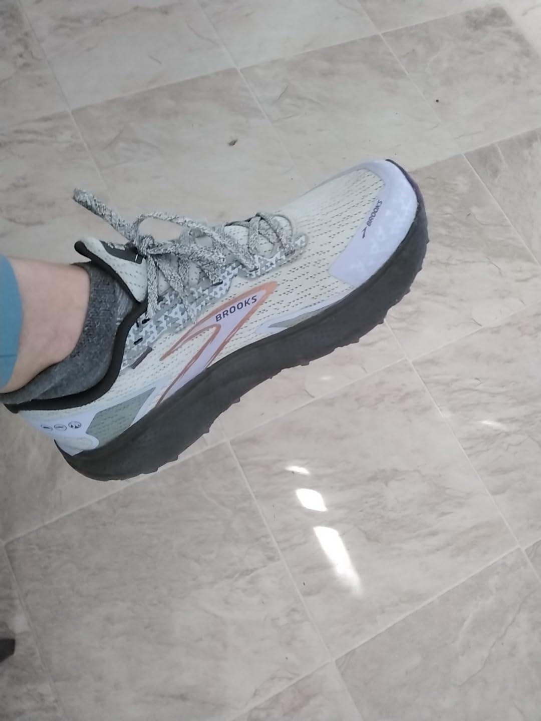 Brooks Women's Divide 5 Trail Running Shoe customer photo 1