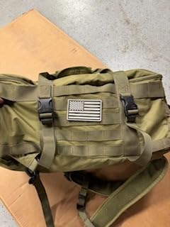 Gym Bags for Men Women, Carry On Luggage 22x14x9 Airline Approved customer photo 2